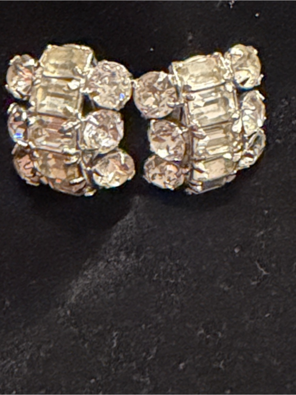 Vintage EISENBERG Emerald Cut Clear Rhinestone Clip Earrings - Picture 2 of 6